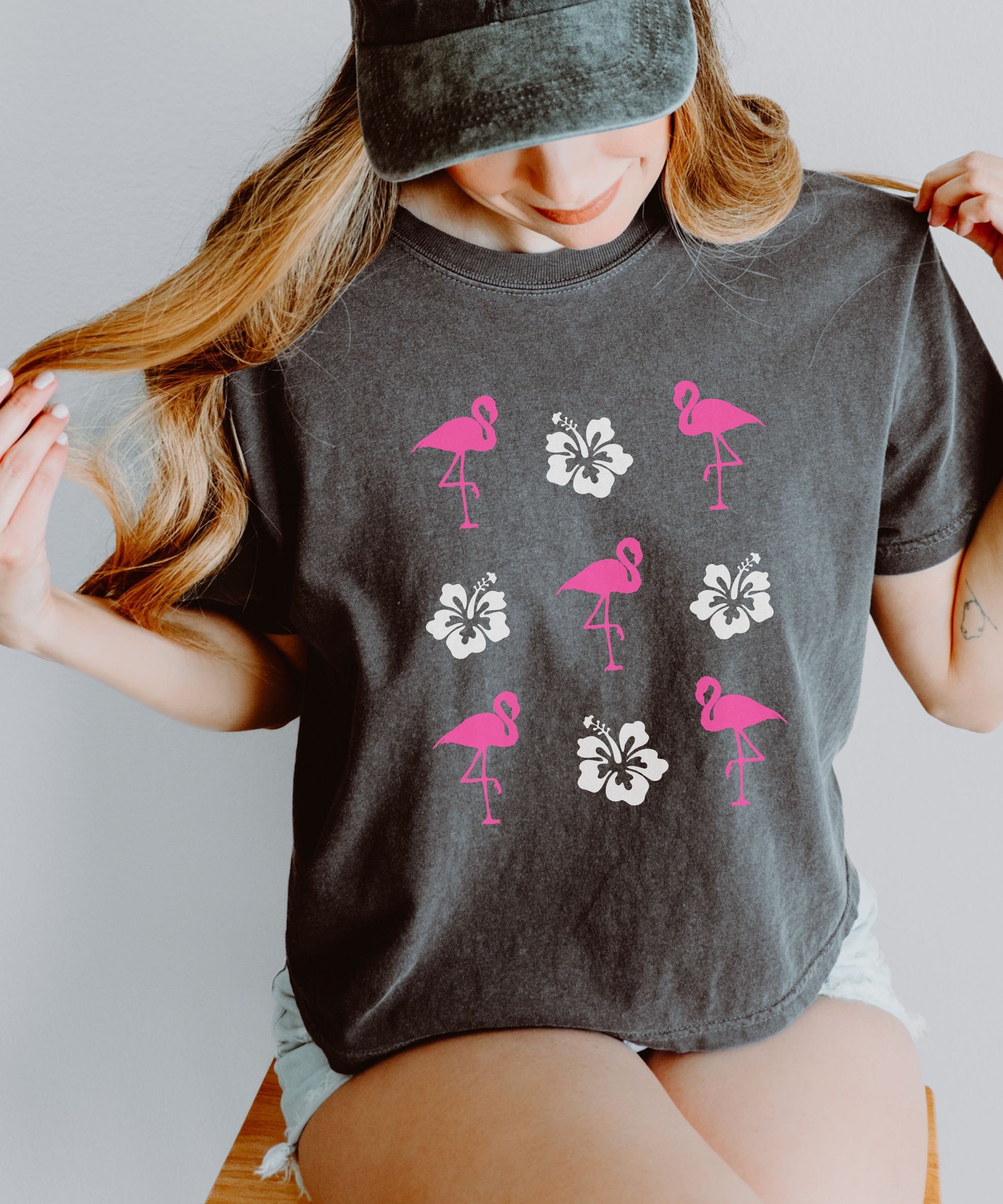 Flamingo Shirt Women Semi Cropped Tee Hibiscus Shirt Coconut Girl Beachy Shirt Flamingo Gifts Preppy Stuff Ocean Animal Shirt Teen Girl Gift