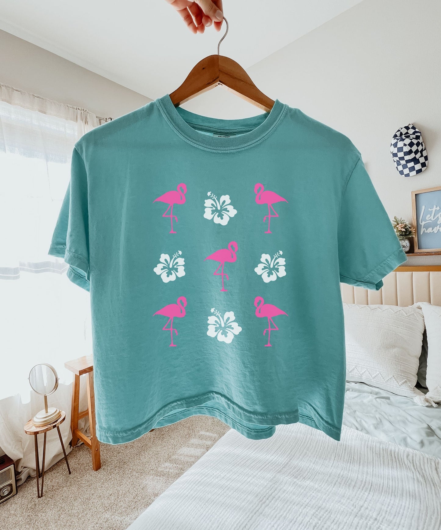Flamingo Shirt Women Semi Cropped Tee Hibiscus Shirt Coconut Girl Beachy Shirt Flamingo Gifts Preppy Stuff Ocean Animal Shirt Teen Girl Gift