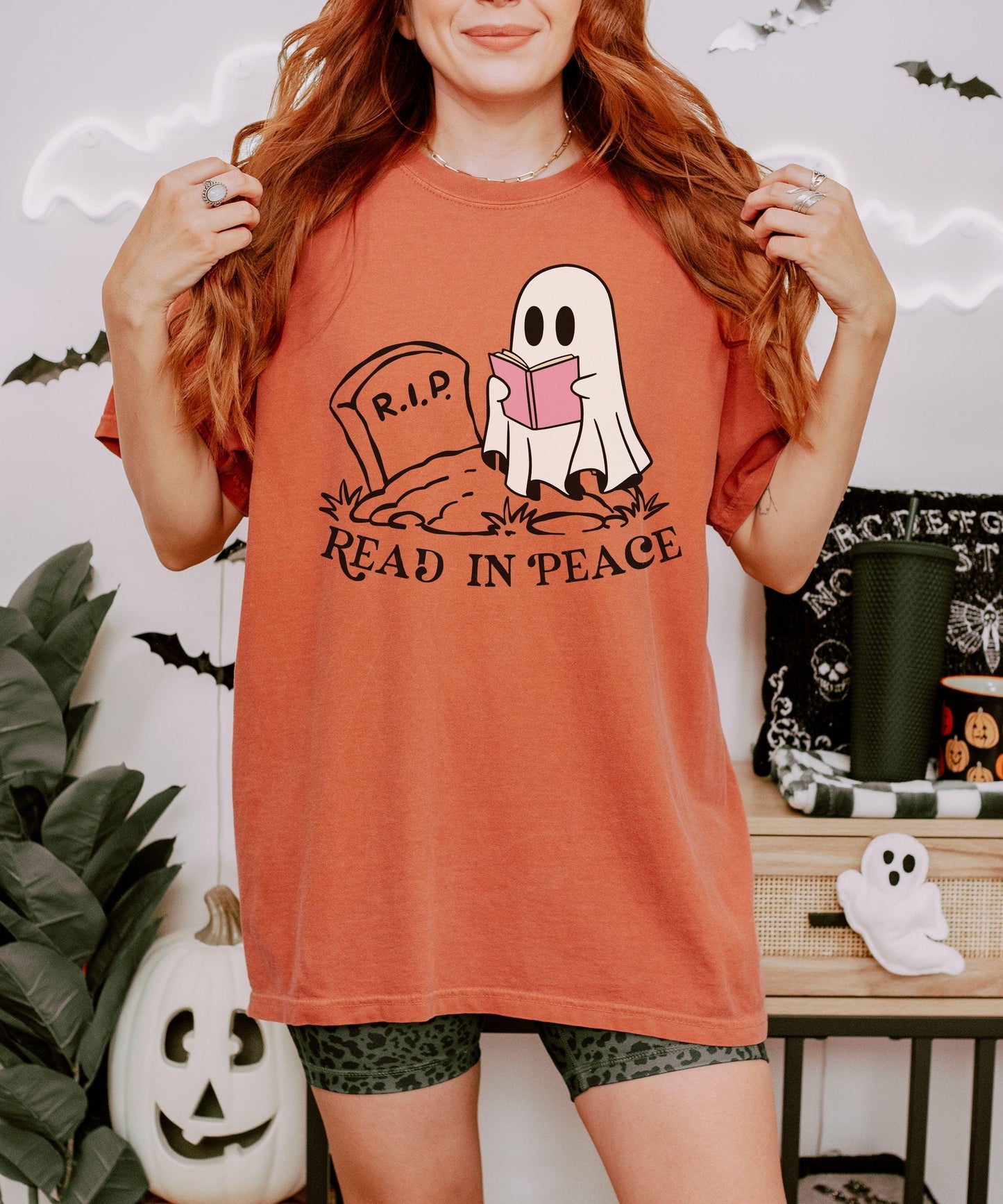 Read in Peace Ghost Book Shirt, Booktrovert Halloween Book Shirt Dark Romance Reader Tshirt, Reading Ghost Shirt Fall Book Club Shirt