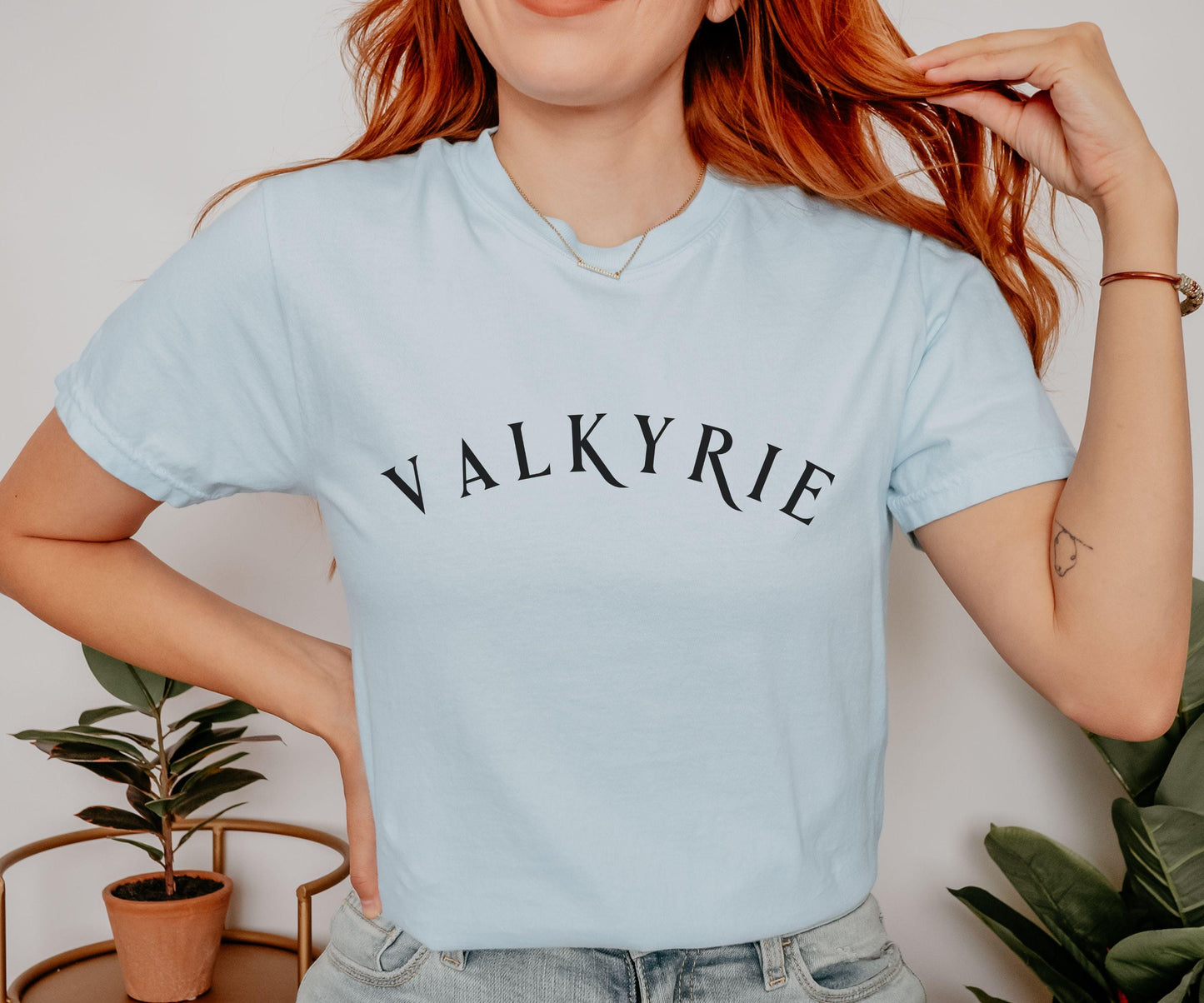 Valkyrie Shirt, I am the Rock Valkyrie Quote, ACOSF Licensed SJM Merch, Nesta Archeron House of Wind Climb The Mountain, Sarah J Maas Tshirt