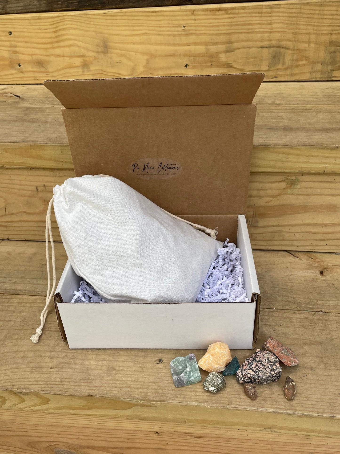 Rocks and Geodes, Gems and Minerals Gift Box, Crystal Gift Box, Science Learning Kit, Gift for Adults, Rock Gift for Kids, Geology Gift