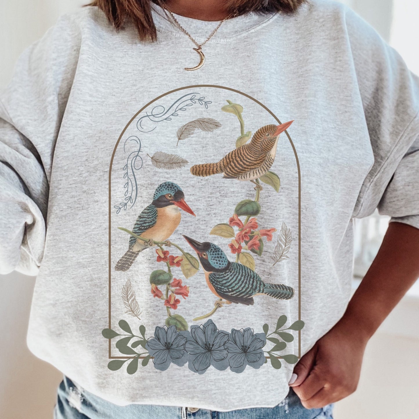 Bird Sweatshirt Botanical Crewneck Vintage Flower Sweatshirt Nature Sweatshirt Ephemera Aesthetic Women's Fall Crewneck