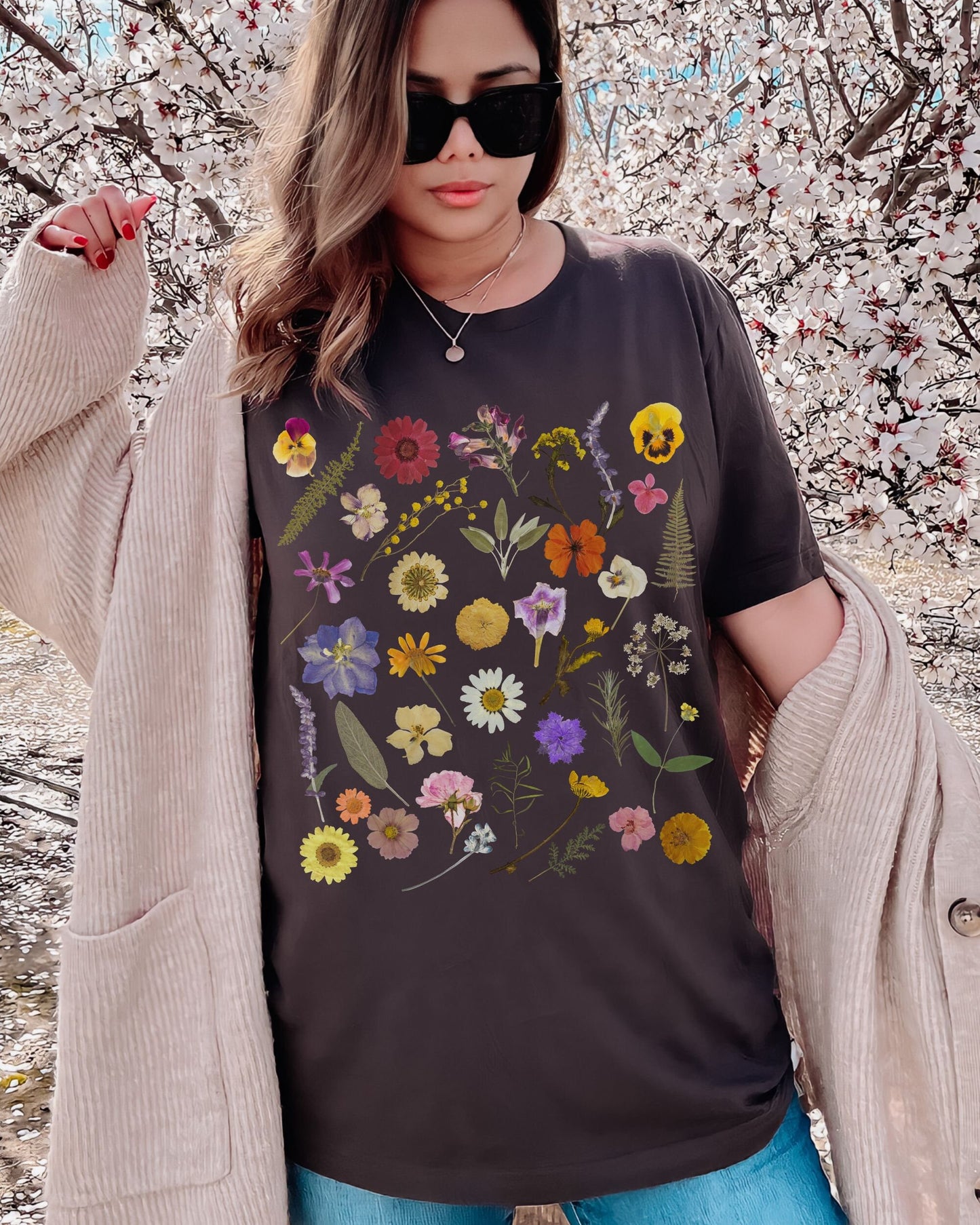 Pressed Flowers Shirt Wild Flowers Shirt Boho Wildflower Tshirt Cottagecore Clothes Fairycore Shirt Botanical Forestcore Cottage Core Shirt