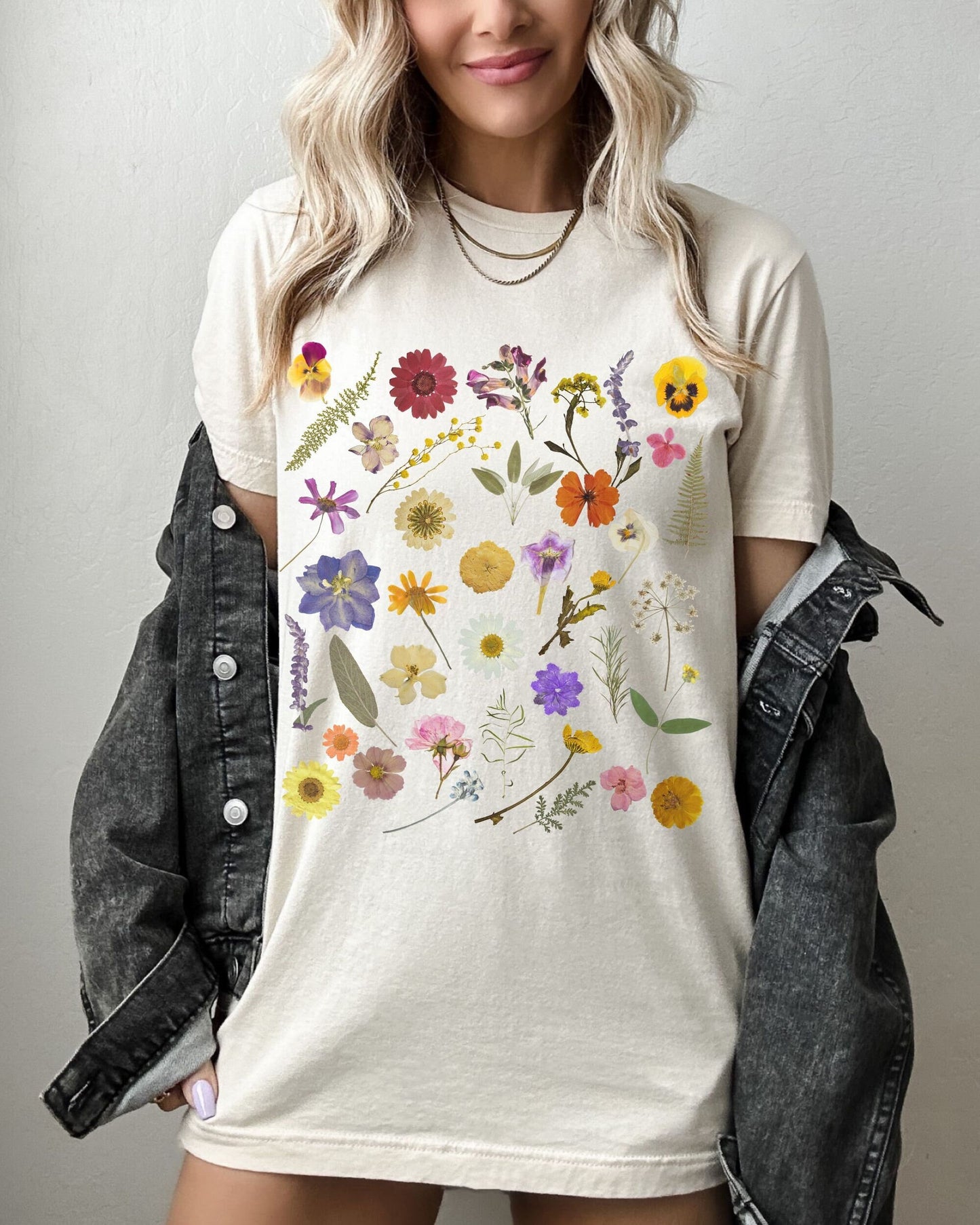 Pressed Flowers Shirt Wild Flowers Shirt Boho Wildflower Tshirt Cottagecore Clothes Fairycore Shirt Botanical Forestcore Cottage Core Shirt