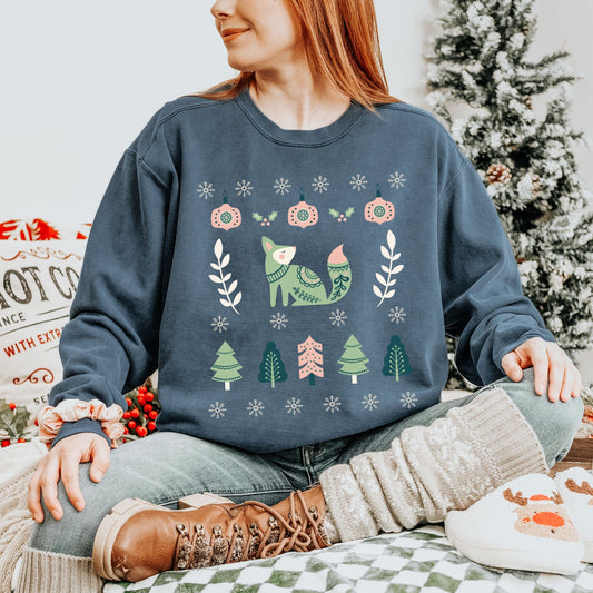 Scandinavian Christmas Fox Sweatshirt, Comfort Colors Sweatshirt Fox Shirt Scandinavian Folk Sweater Granola Girl Christmas Hygge Sweatshirt