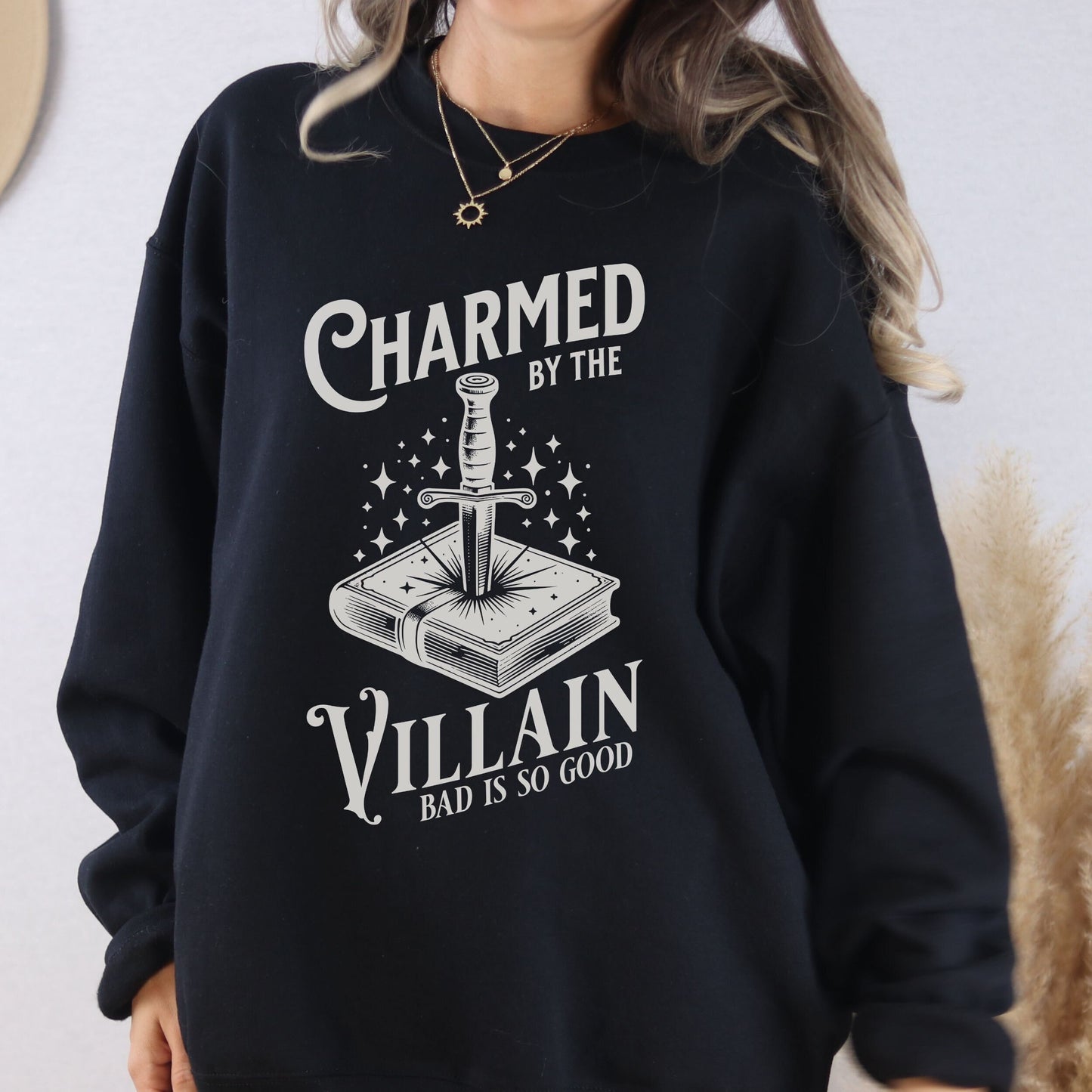 Villain Sweatshirt Book Lover Shirt Enemies To Lovers Dark Romance Bookish Things Romantasy Reader Spicy Books Dark Academia Crewneck