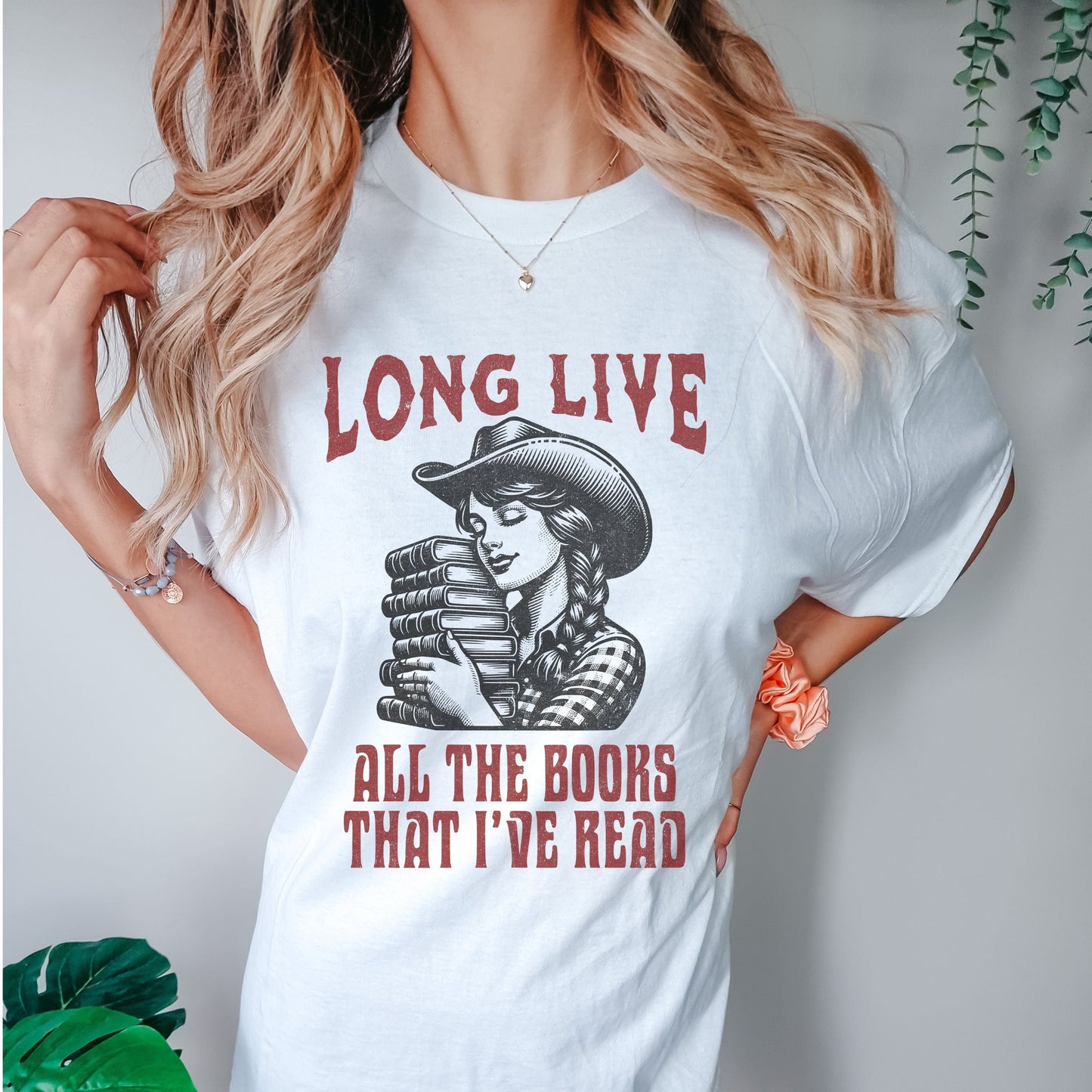Long Live Books Cowgirl Bookish Shirt, BookLover Gift Western Smut Shirt Bookish Things Romance Reader Tshirt Born To Read BookCore Tee