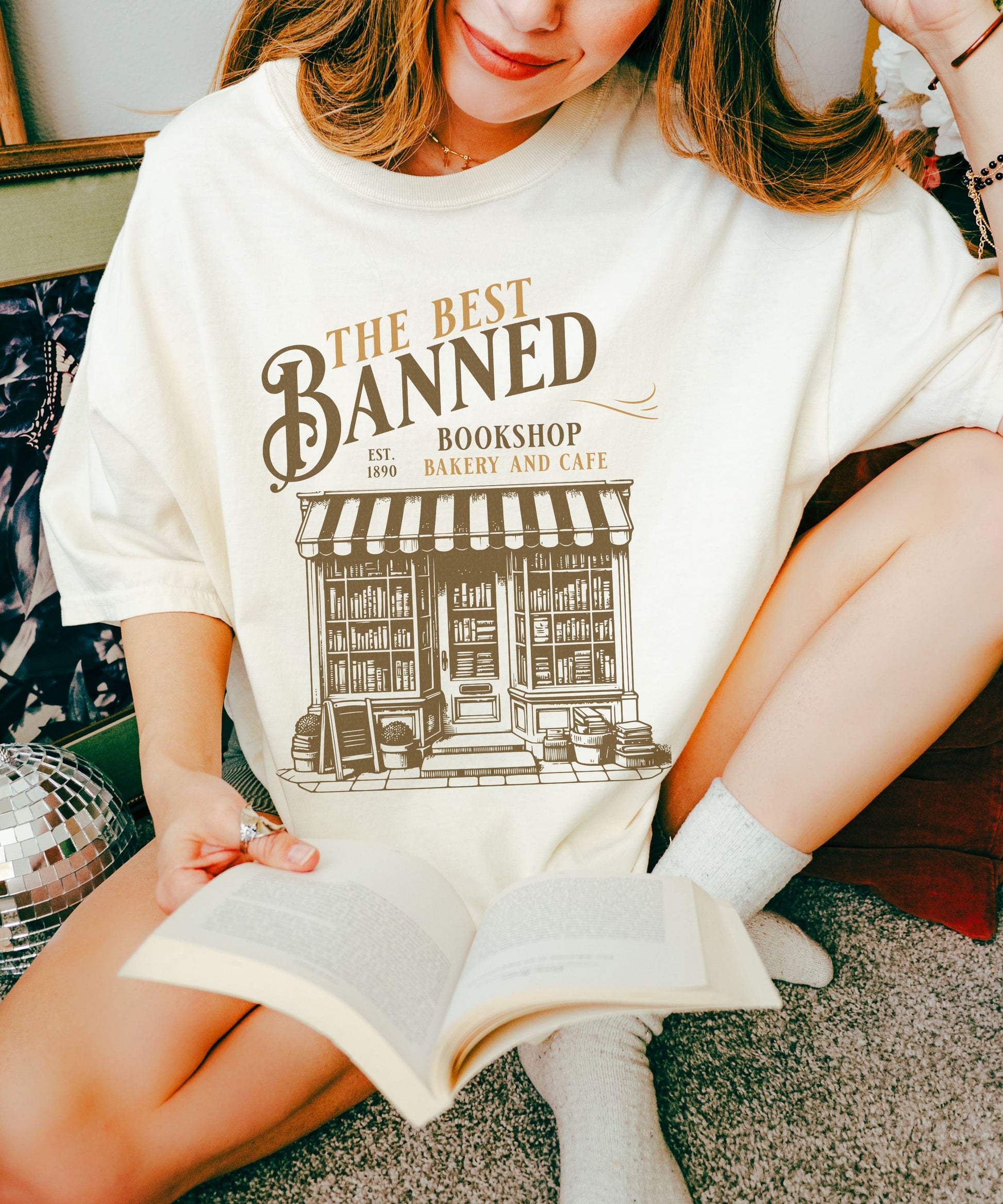 Banned Books Tshirt, The Best Banned Bookshop, Bookish Things Booklover Gifts Read Banned Books Vintage BookStore Smut Romance Reader