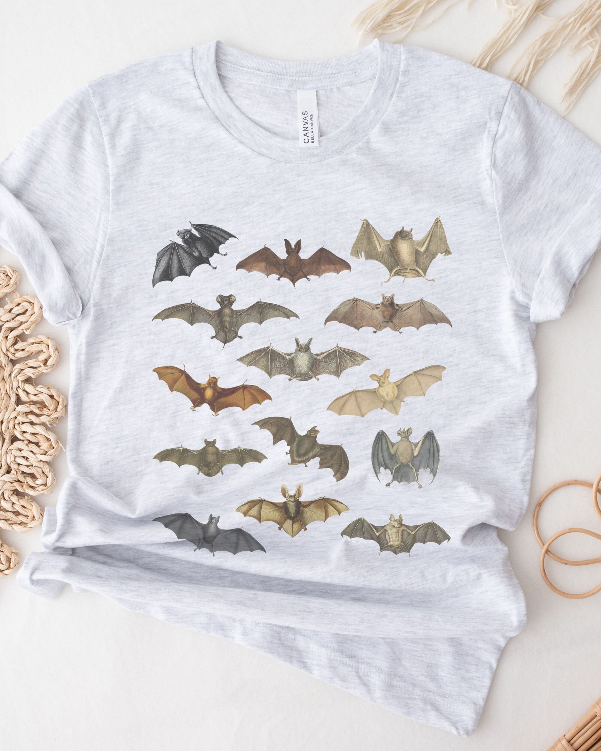 Flying Vintage Bats Shirt BOHO Fall Clothes Women Goblincore Shirt Dark Cottagecore Vintage Halloween Graphic Tee Goth Cottagecore Tshirt