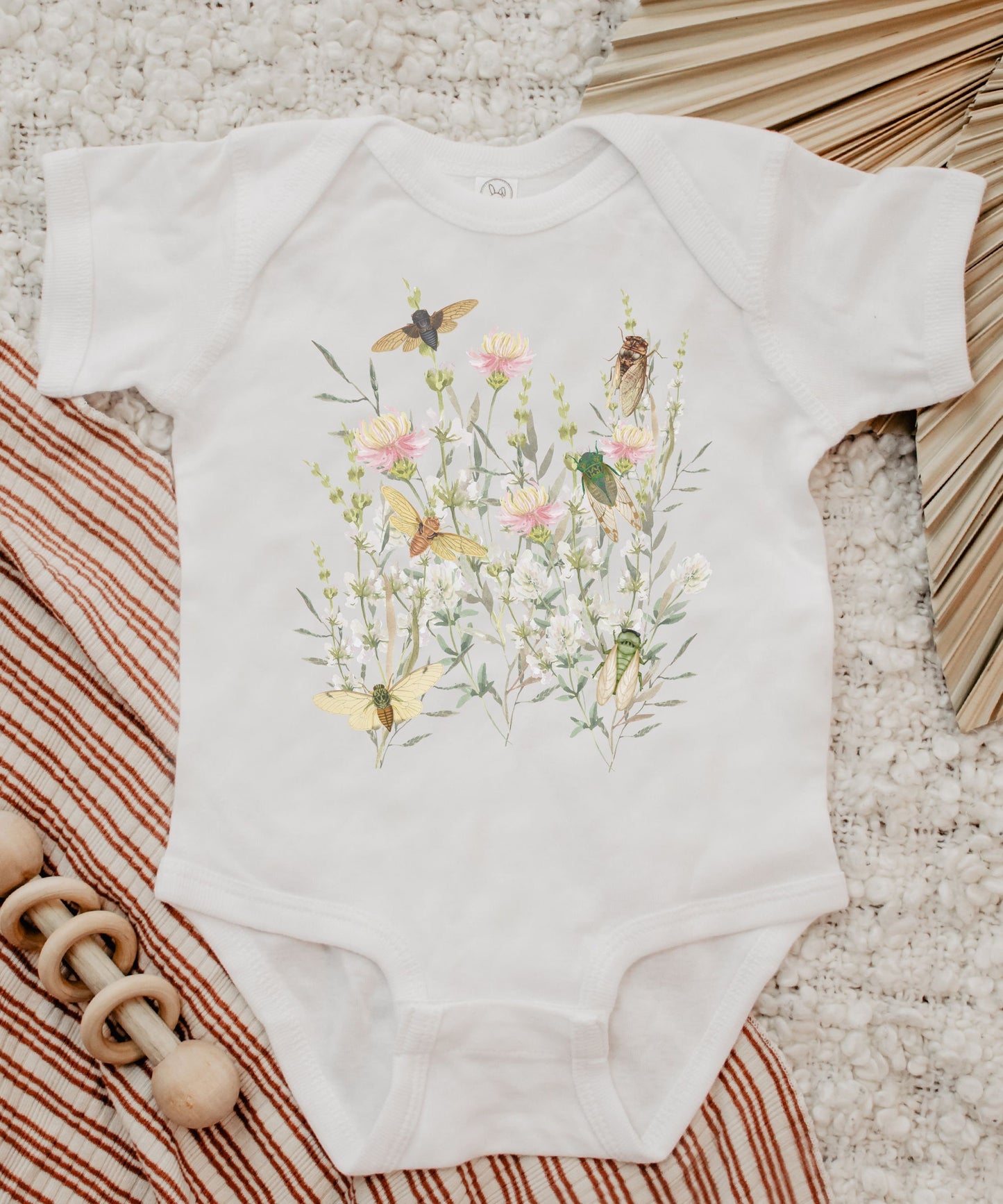 Cicada and Wild Flowers Baby Bodysuit Insect Baby Clothes Cottagecore Baby Locust Goblincore FairyCore Bodysuit Forest Core Baby Clothes