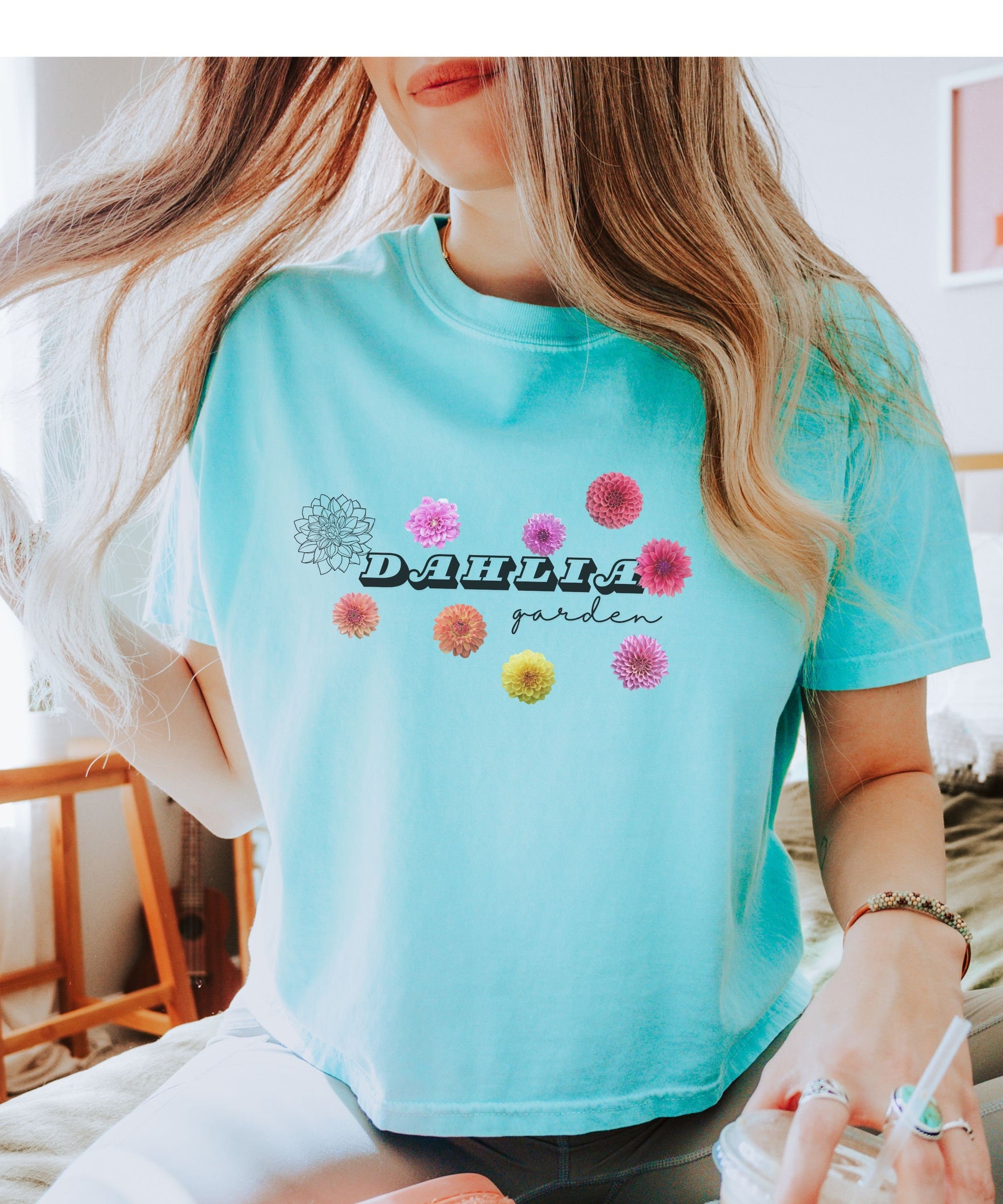 Dahlia Garden Shirt Flower Gardener Semi Cropped Comfort Colors Tee, Flower Farmer Wild Flower Shirt Granola Girl Downtown Girl Preppy Stuff