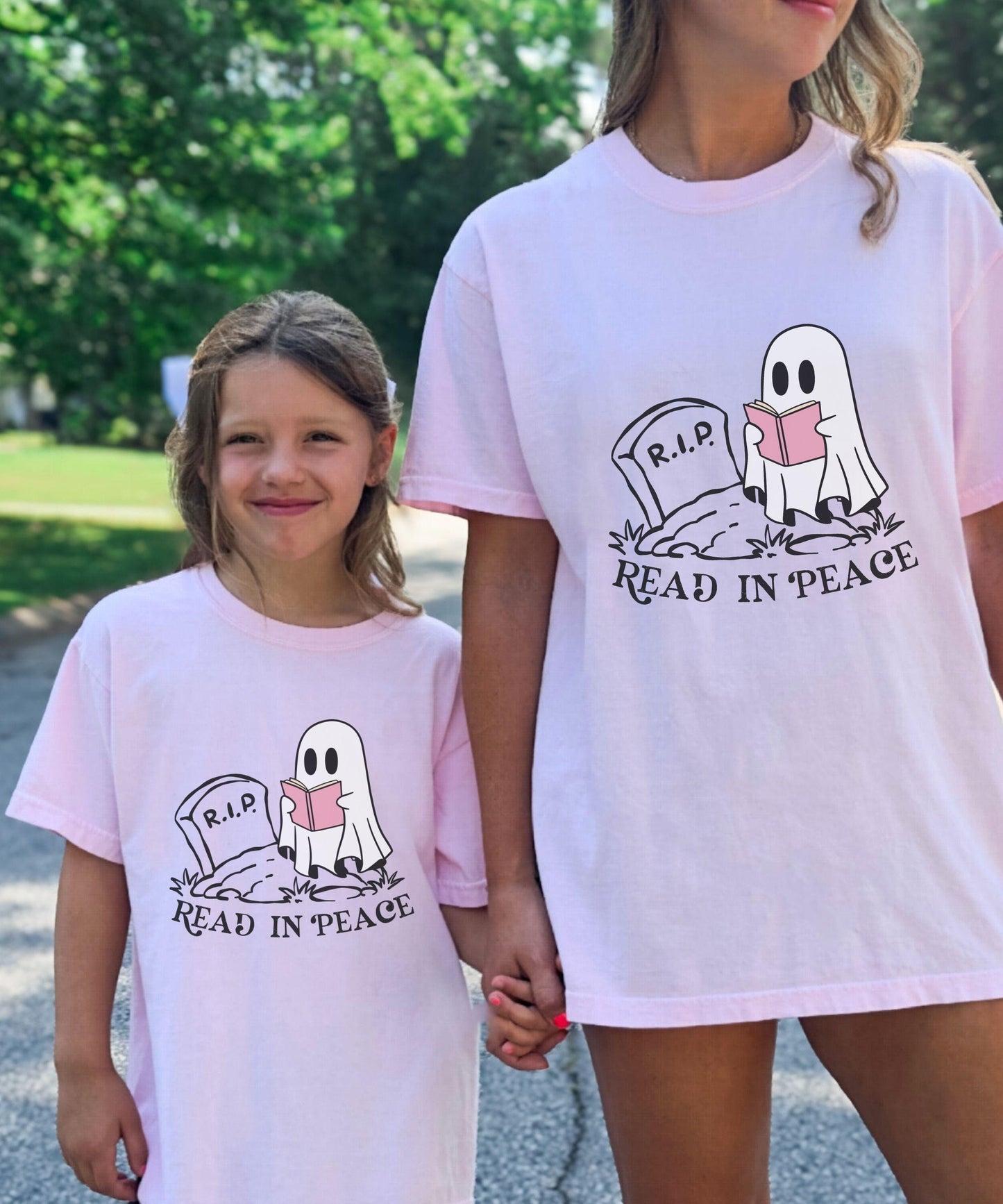 Read in Peace Kids Ghost Book Shirt, Halloween Bookish Shirt for Youth, Reading Ghost Shirt Girl, Pink Halloween Fall Bookish Tee for Kids