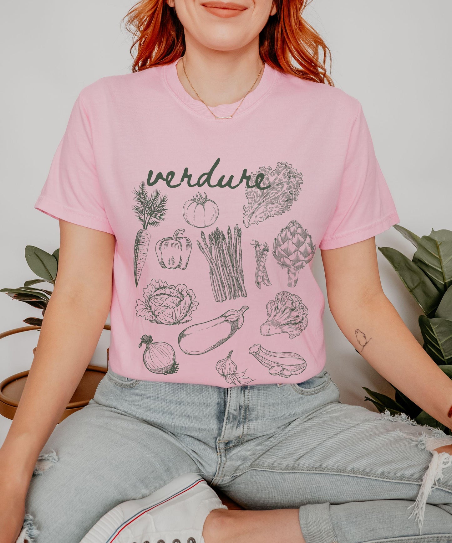 Italian Verdure Vegetables Shirt, Veggies Italy Aesthetic Vegetarian Shirt Italian Foodie Garden Shirt Old Money Aparagus Eggplant Shirt