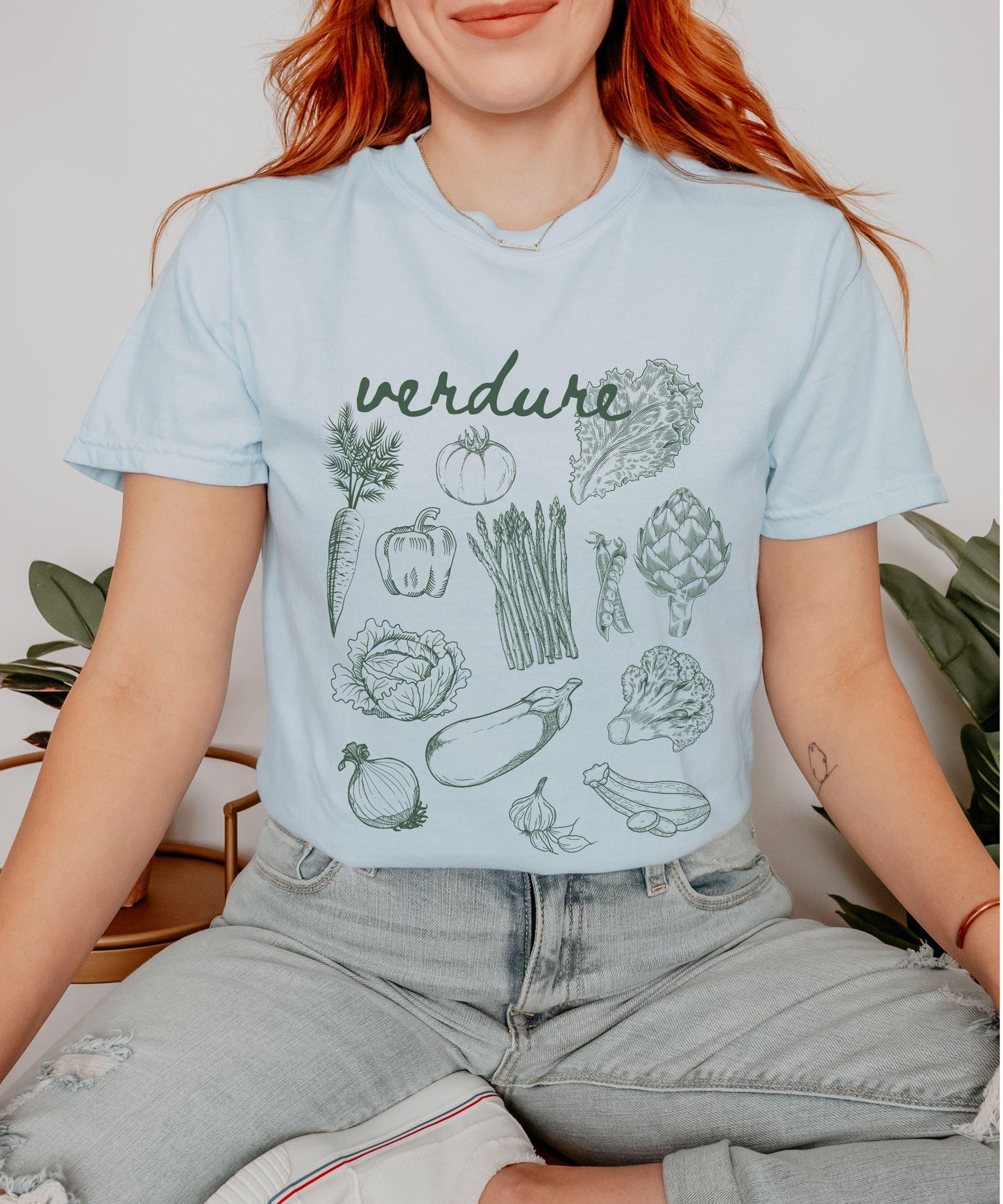 Italian Verdure Vegetables Shirt, Veggies Italy Aesthetic Vegetarian Shirt Italian Foodie Garden Shirt Old Money Aparagus Eggplant Shirt