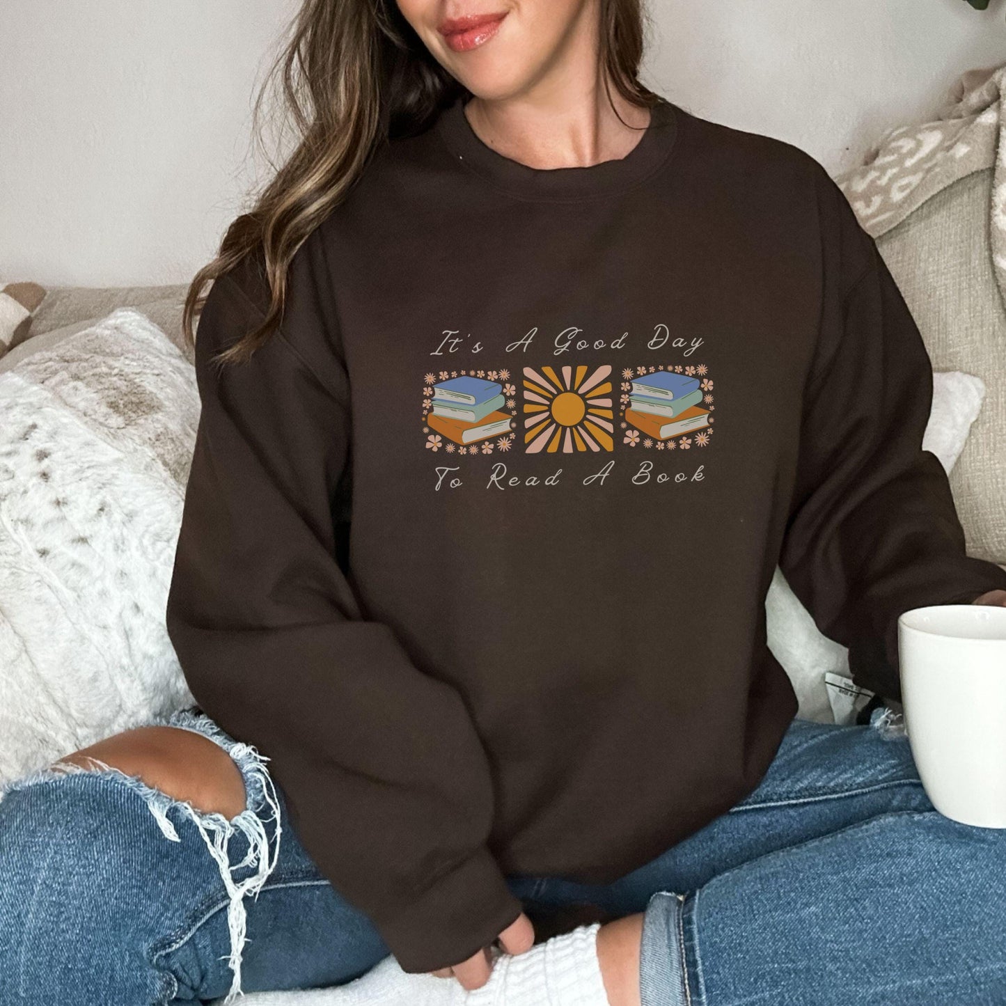 It's A Good Day To Read A Book Crewneck, Book lover Sweater Bookish Gifts Library Sweatshirt Read Sweatshirt Sun Shirt Bookish Things