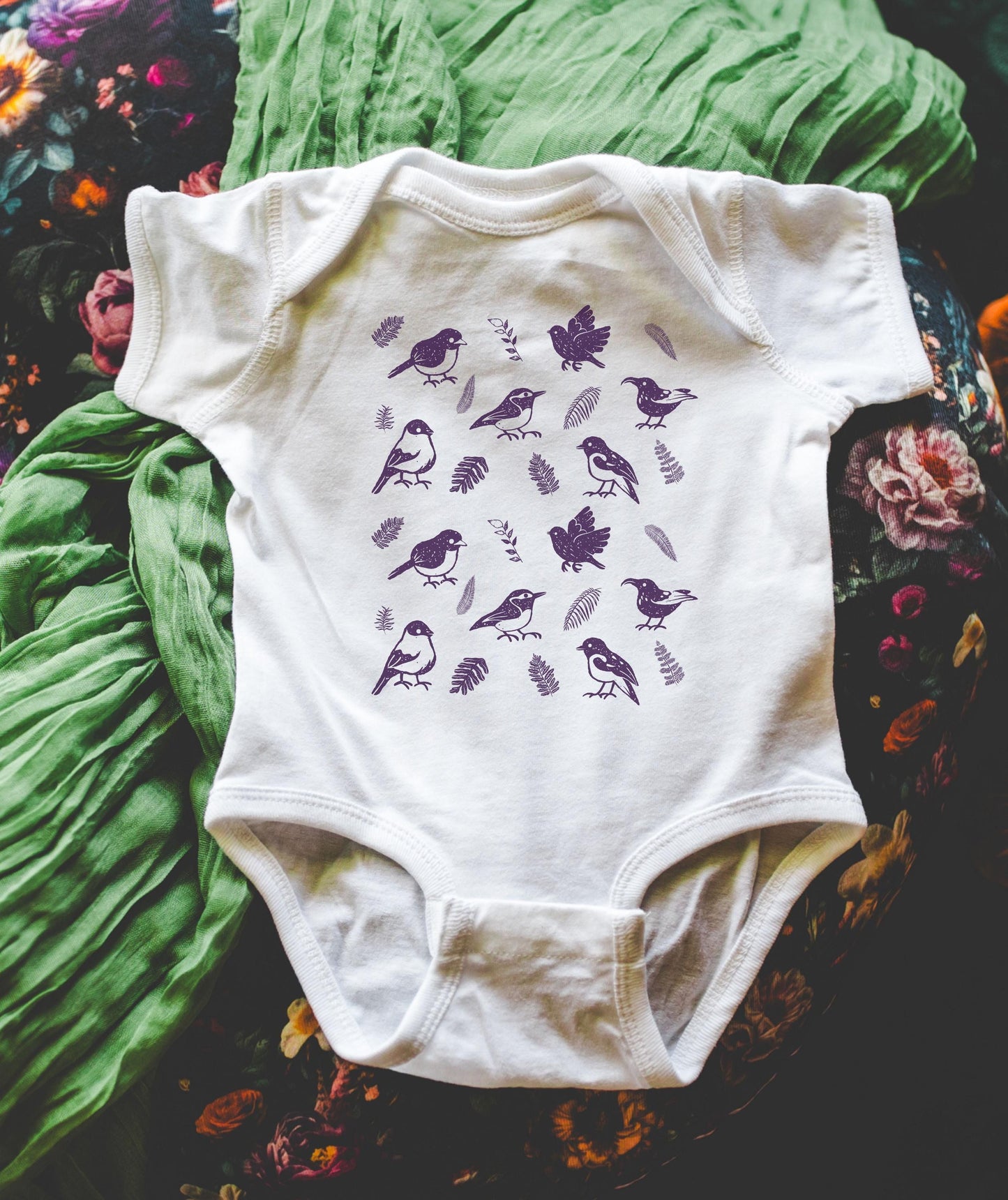 Linocut Bird Baby Bodysuit, Nature Inspired Baby Clothes, Bird Baby Gift, Cottagecore Baby Clothes, Cottage Core Baby