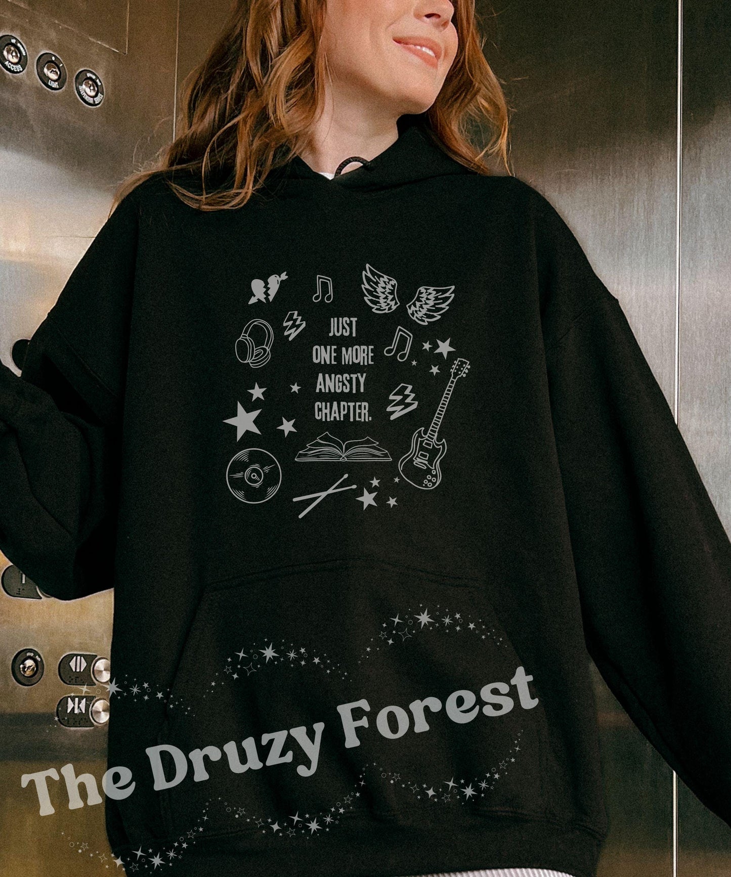 Just One more Angsty Chapter Hoodie: Rock Romance Book Sweatshirt, Booklover Gifts, Booktok Merch, Rock Music Dark Romance Reader Sweatshirt