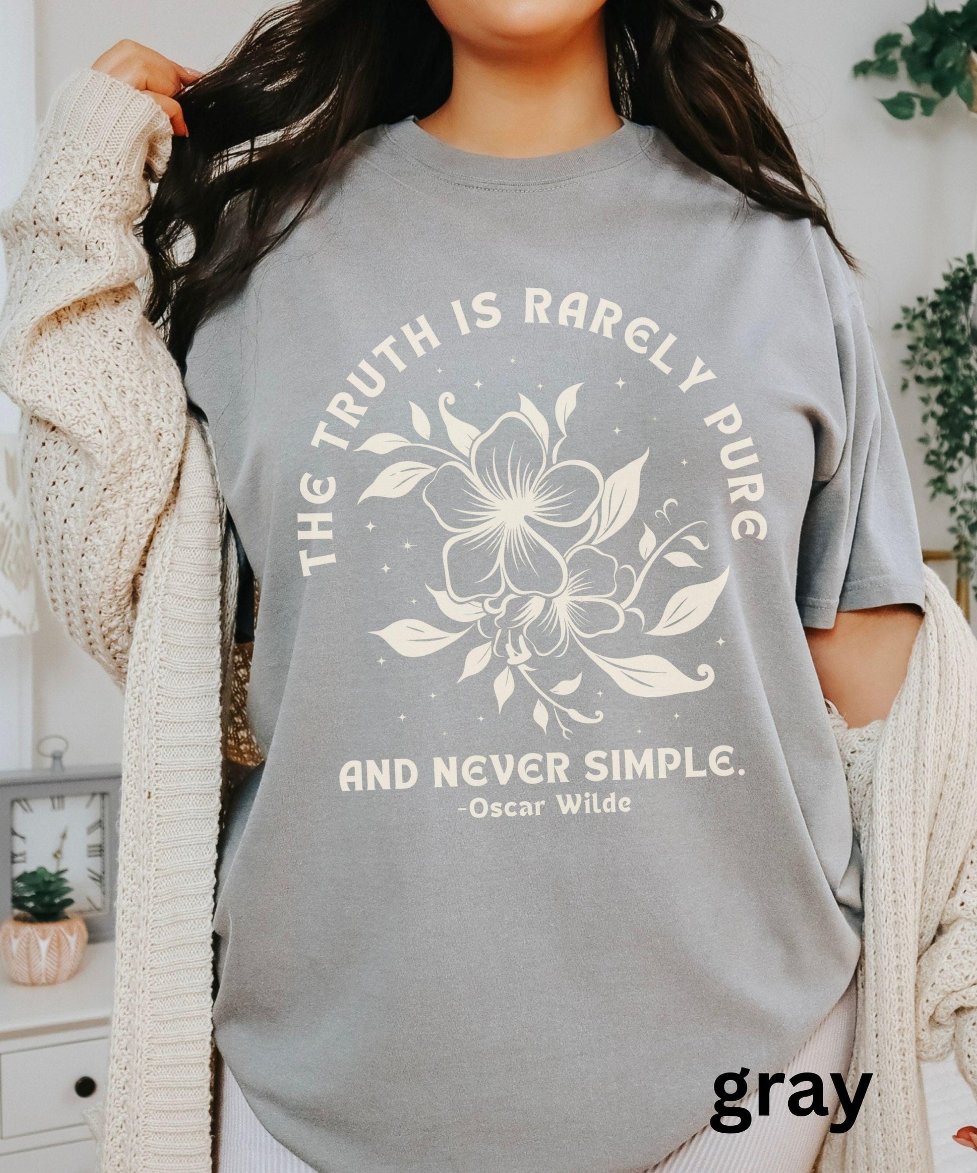 Oscar Wilde Literary Quote Shirt: The Truth Is Rarely Pure And Never Simple, Poetcore T-Shirt Classic Literature Book Lover Tee
