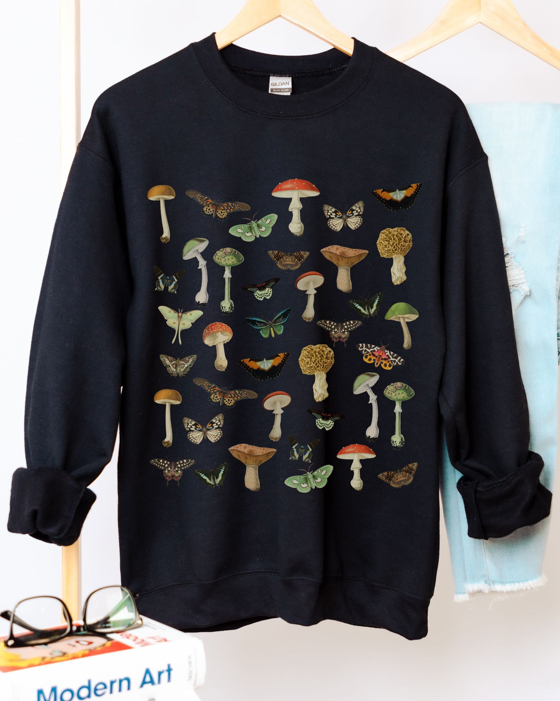 Mushroom Sweatshirt Moth Shirt Butterfly Crewneck Mushroom Sweater Cottagecore Clothes Goblincore Fairycore Forestcore Insect Nature Shirt