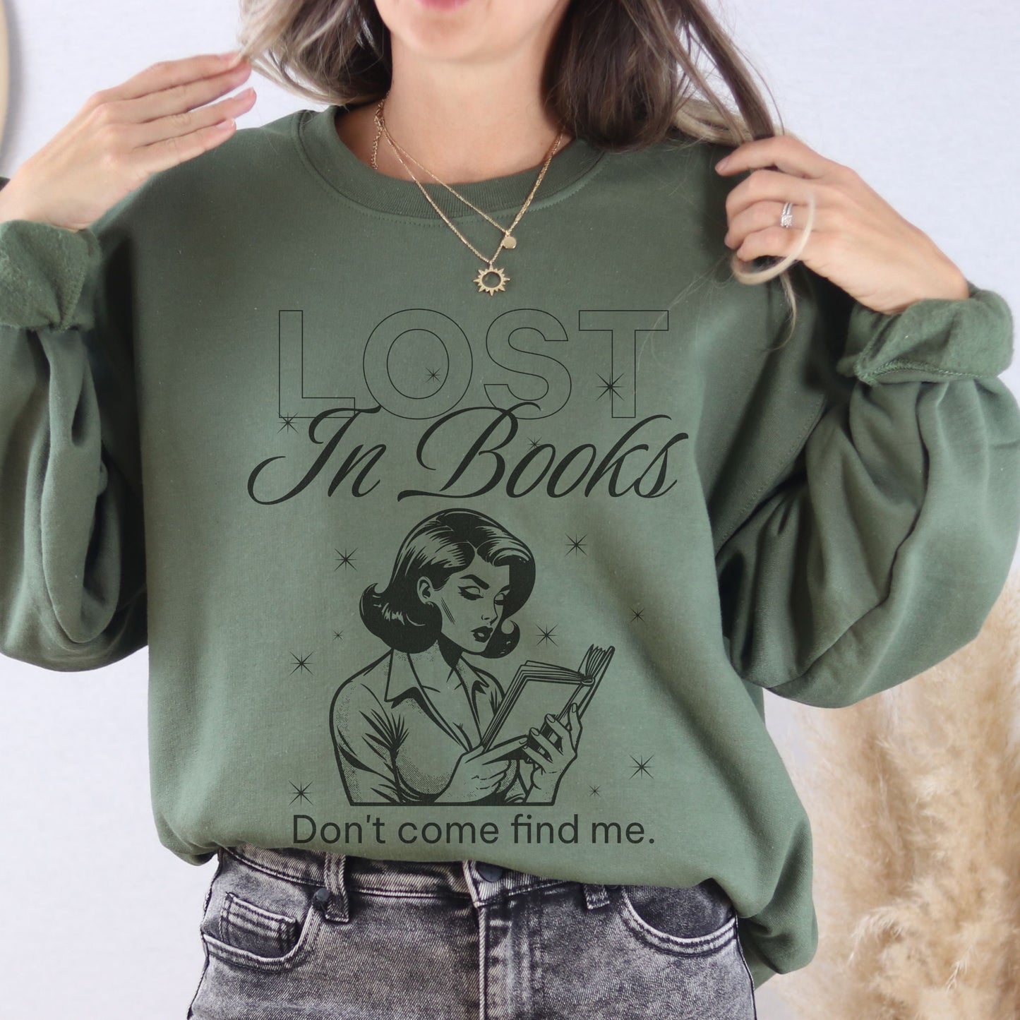 Lost In Books Crewneck, Book Lover Sweater Library Sweatshirt Writer Shirt Reading Sweatshirt Bookish Retro Shirt Booktok Romance Reader