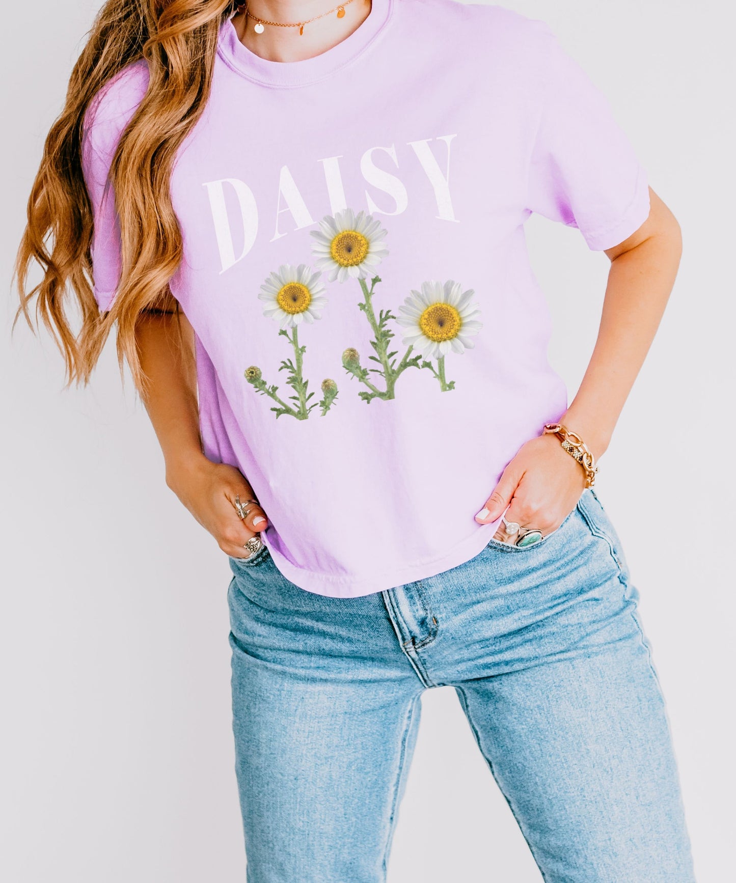 Daisy Shirt, Semi Cropped Boxy Comfort Colors Tee Daisy Flowers T Shirt, Trendy Women's Pastel Tees April Birthday Gift Birth Flower Shirt