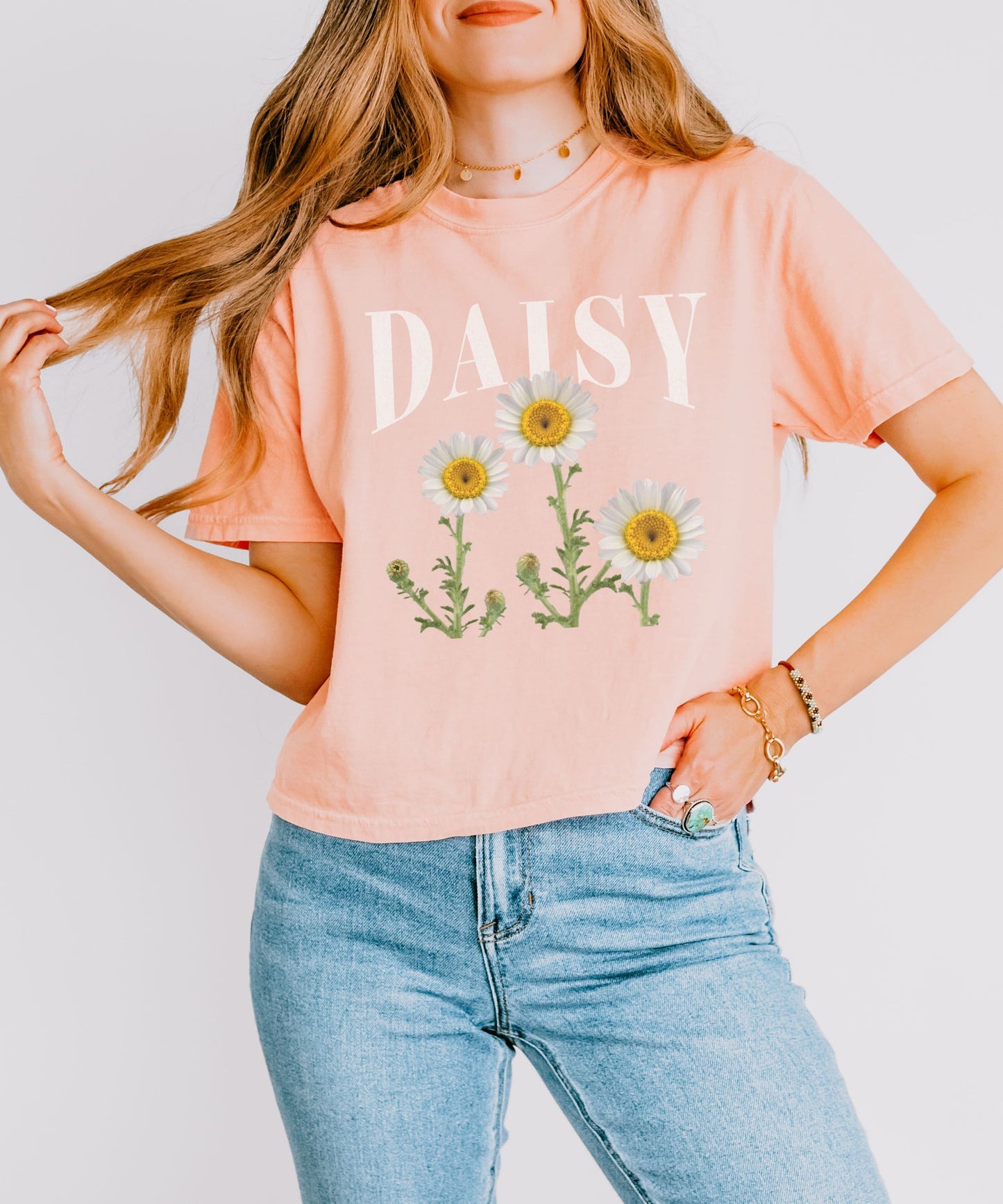 Daisy Shirt, Semi Cropped Boxy Comfort Colors Tee Daisy Flowers T Shirt, Trendy Women's Pastel Tees April Birthday Gift Birth Flower Shirt